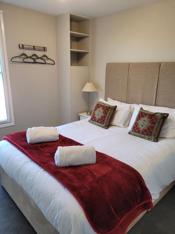 Park View Two-Bedroom Apartment Bath Exterior foto